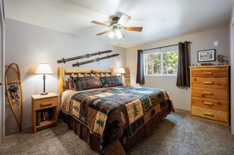 Tiny photo for 14870 S Sugar Pine Way, La Pine, OR 97739 (MLS # 220211131)