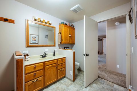 Tiny photo for 14870 S Sugar Pine Way, La Pine, OR 97739 (MLS # 220211131)