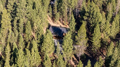 Tiny photo for 14870 S Sugar Pine Way, La Pine, OR 97739 (MLS # 220211131)