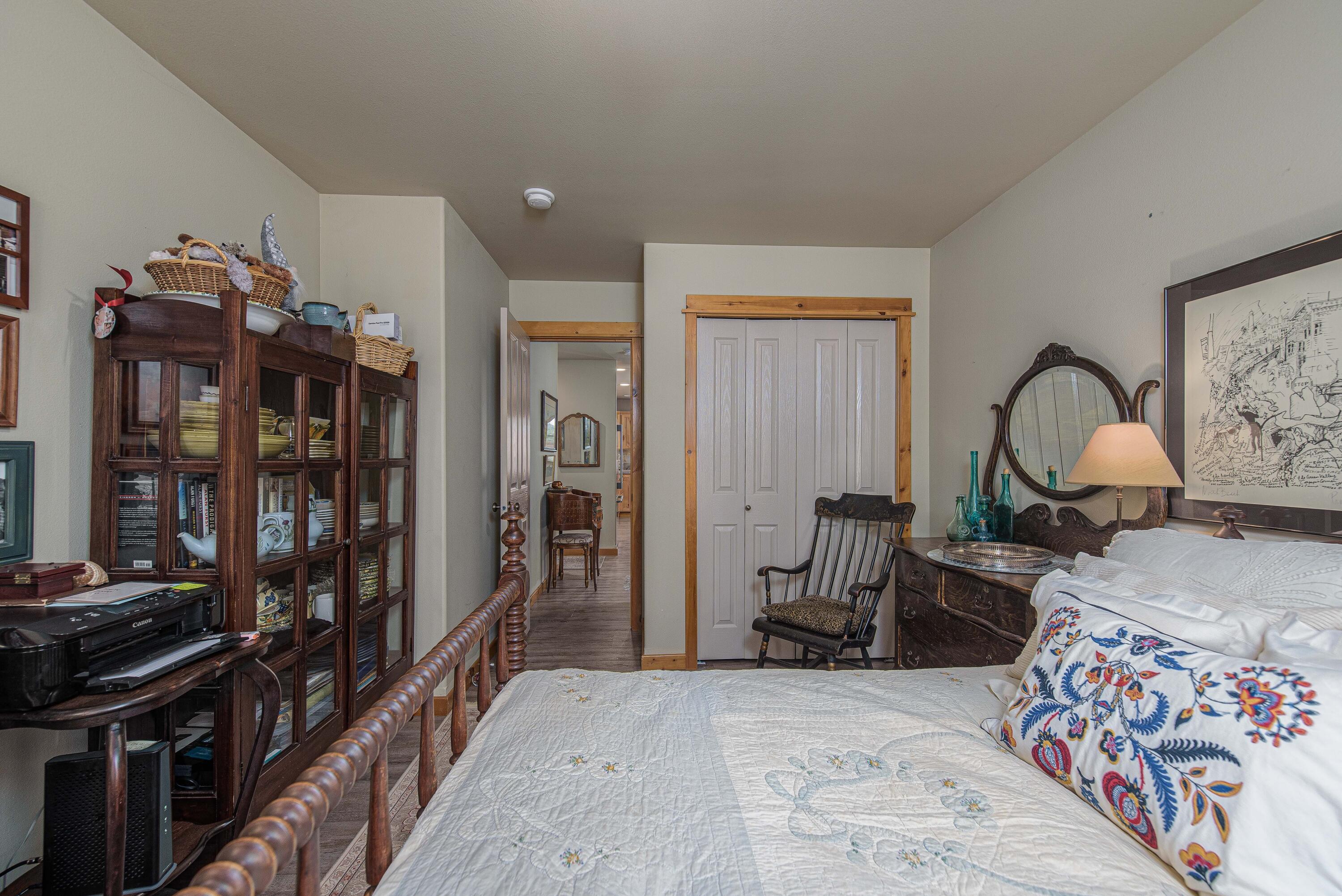 Mountain Pine - Residential