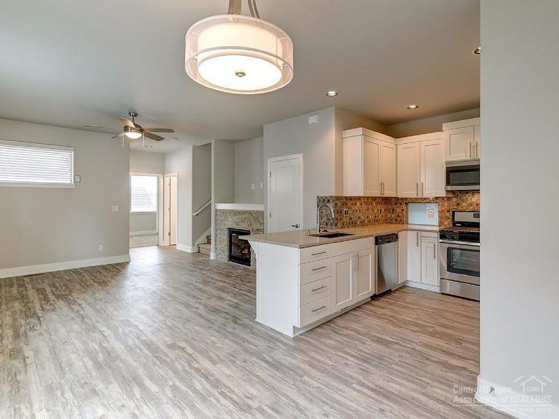 Triple Ridge - Residential