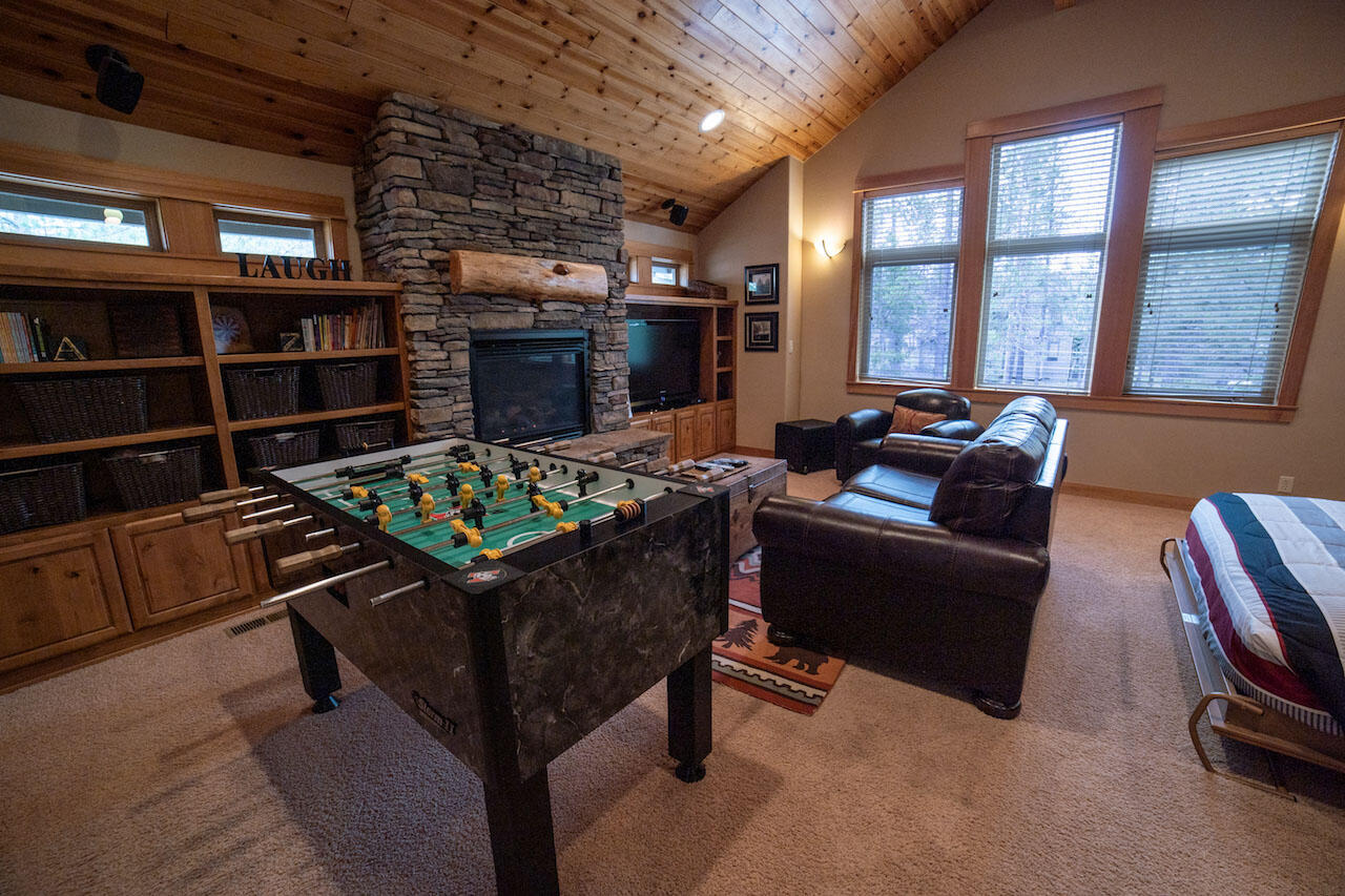 Fairway Crest Village - Residential