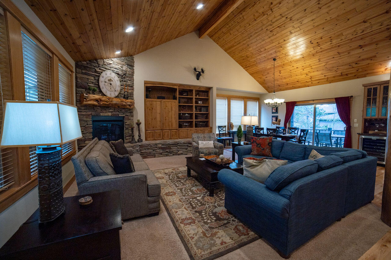 Fairway Crest Village - Residential