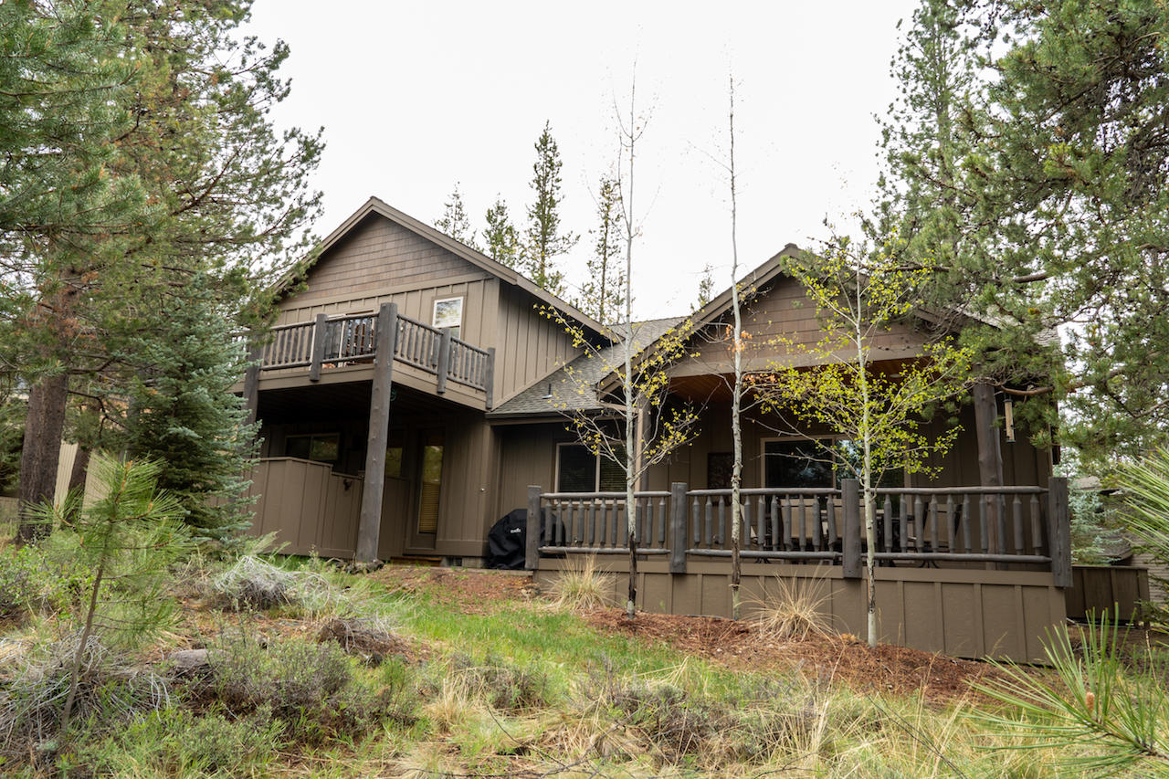 Fairway Crest Village - Residential