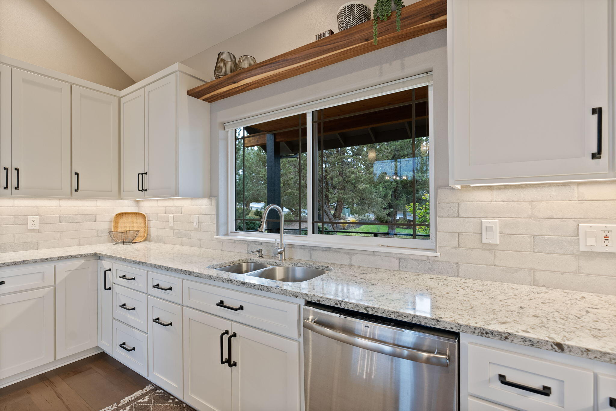 Eagle Crest - Residential