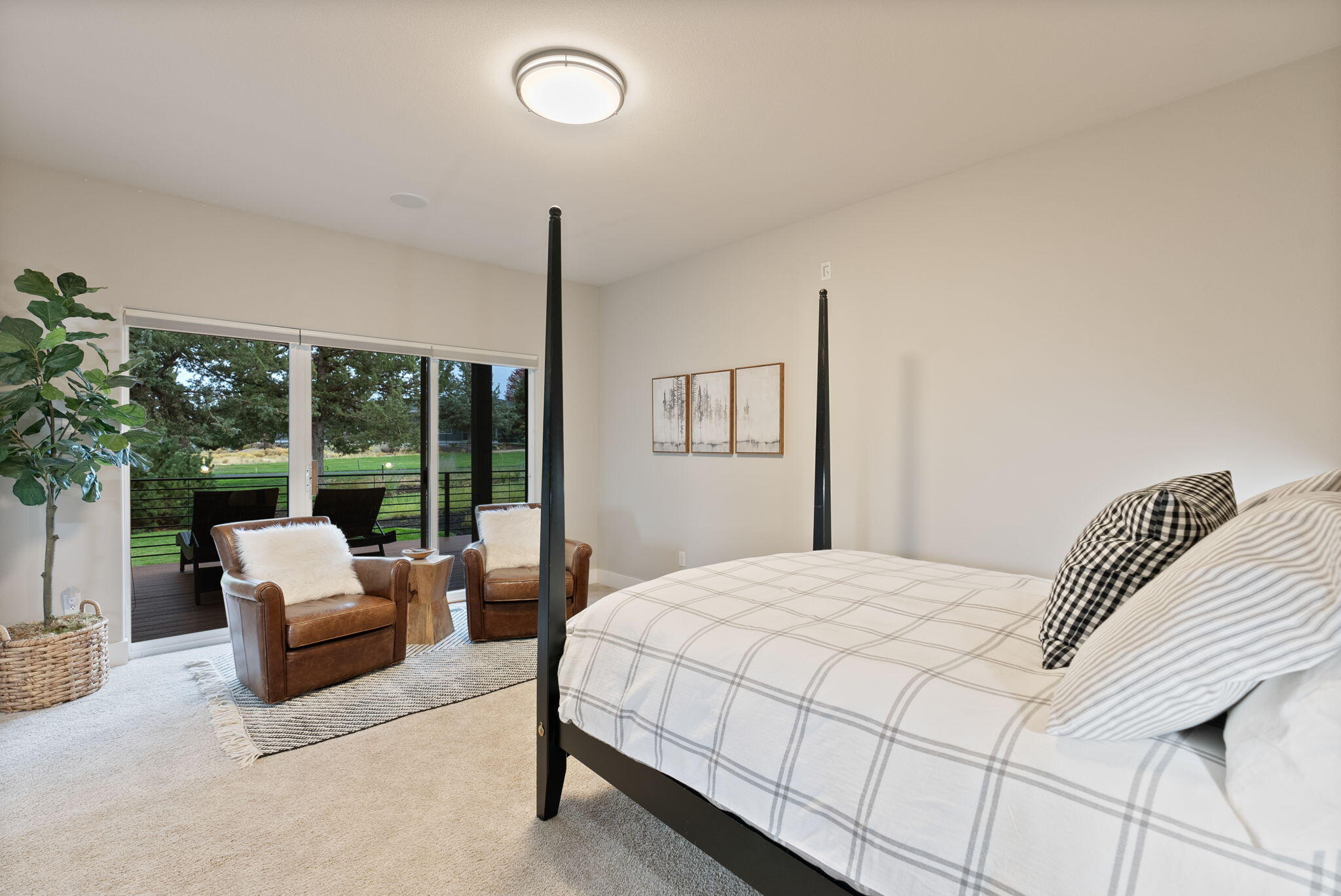 Eagle Crest - Residential