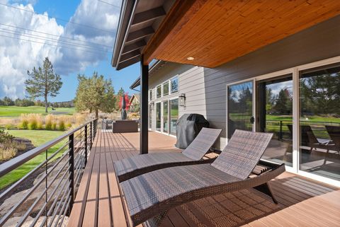 Tiny photo for 920 Cinnamon Teal Drive, Redmond, OR 97756 (MLS # 220210667)