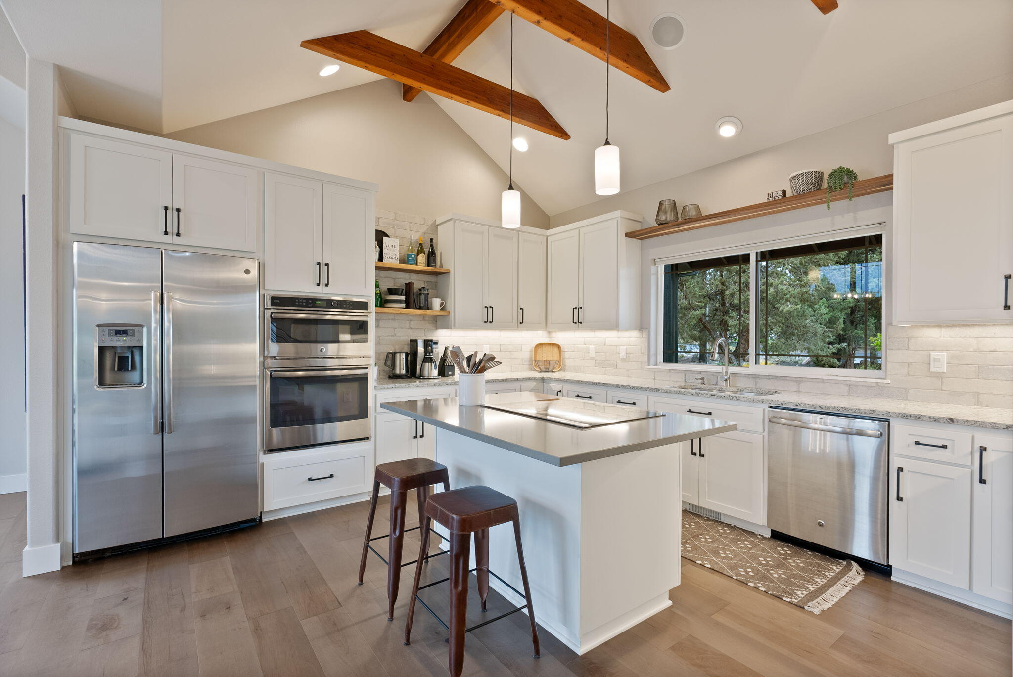 Eagle Crest - Residential