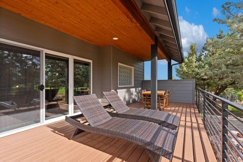 Tiny photo for 920 Cinnamon Teal Drive, Redmond, OR 97756 (MLS # 220210667)