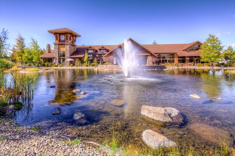 Tiny photo for 920 Cinnamon Teal Drive, Redmond, OR 97756 (MLS # 220210667)