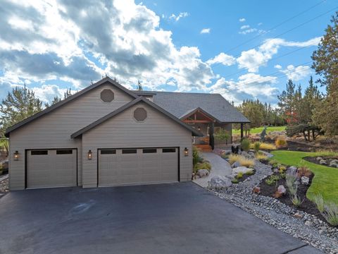 Tiny photo for 920 Cinnamon Teal Drive, Redmond, OR 97756 (MLS # 220210667)