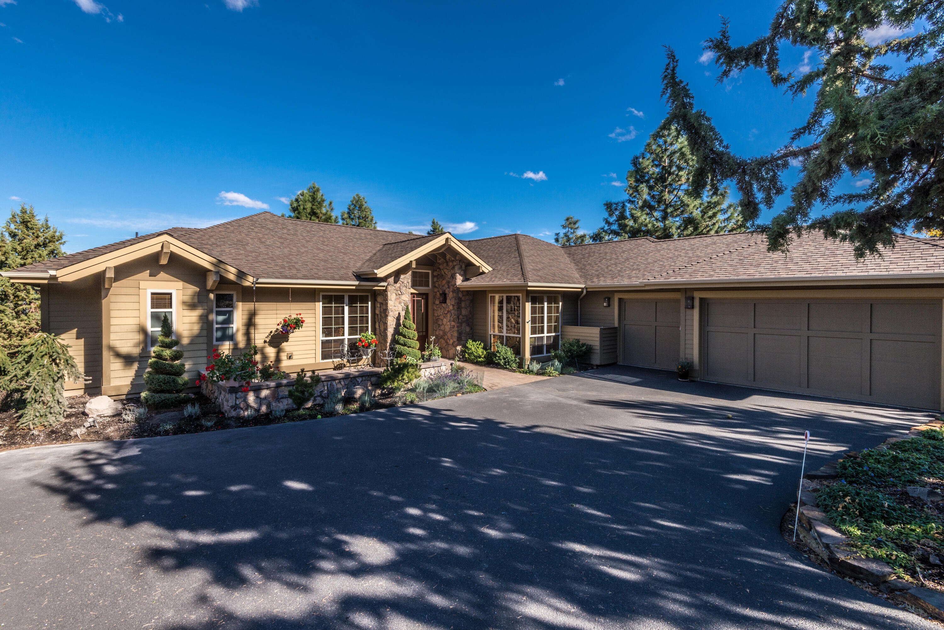 Awbrey Village - Residential