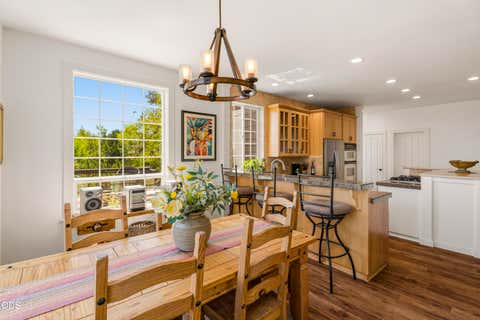 Tiny photo for 1158 NW Redfield Circle, Bend, OR 97703 (MLS # 220226280)
