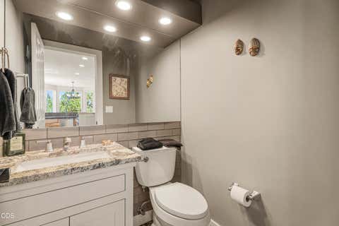 Tiny photo for 1158 NW Redfield Circle, Bend, OR 97703 (MLS # 220226280)