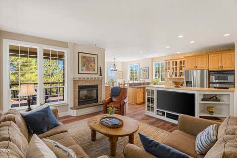 Tiny photo for 1158 NW Redfield Circle, Bend, OR 97703 (MLS # 220226280)