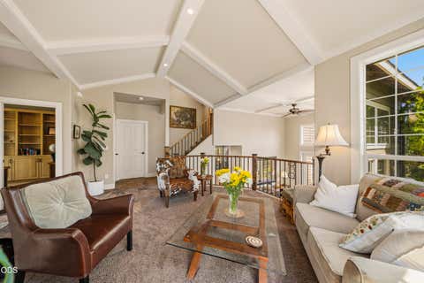 Tiny photo for 1158 NW Redfield Circle, Bend, OR 97703 (MLS # 220226280)