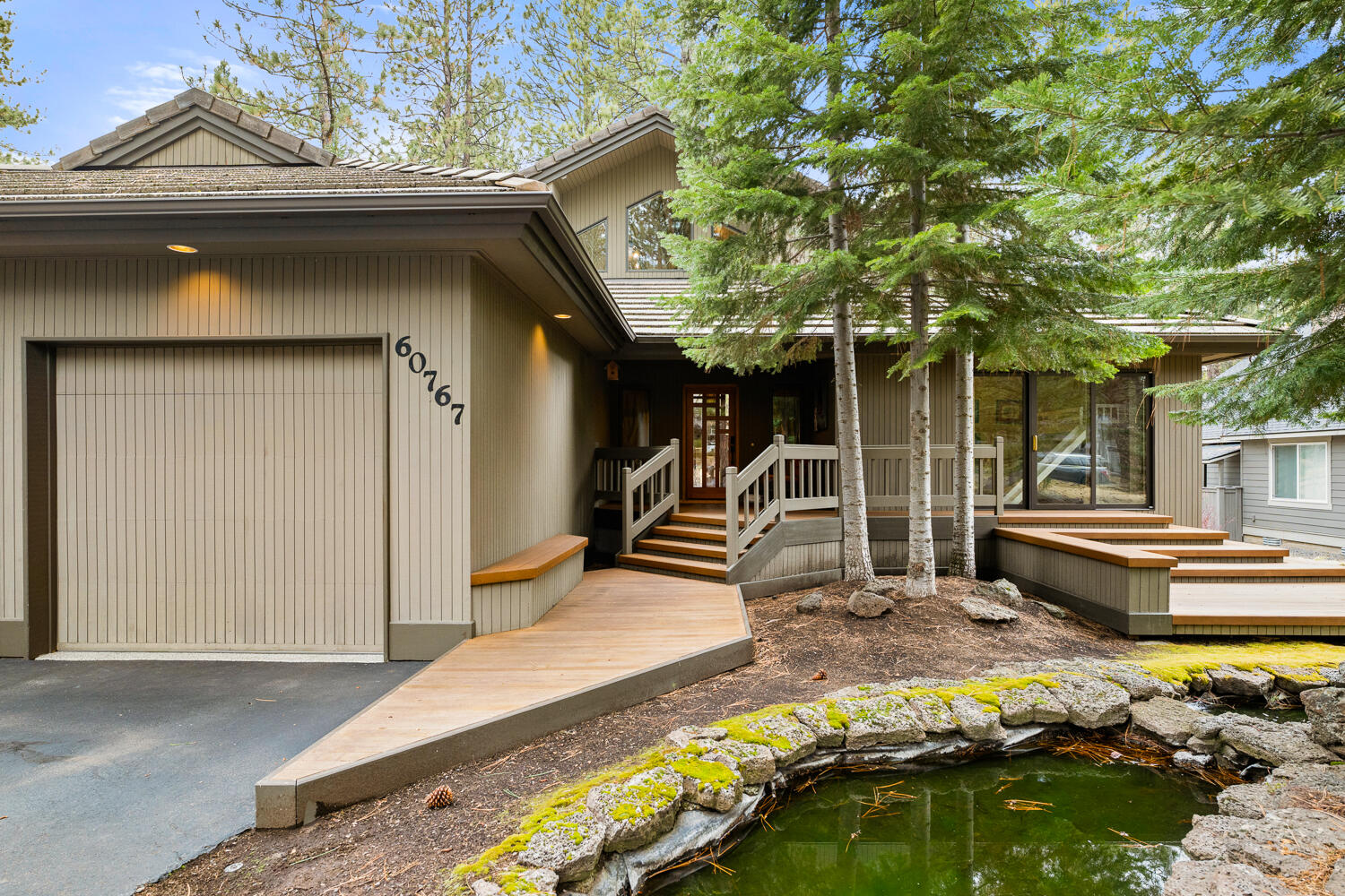 7th Mtn Golf Village - Residential