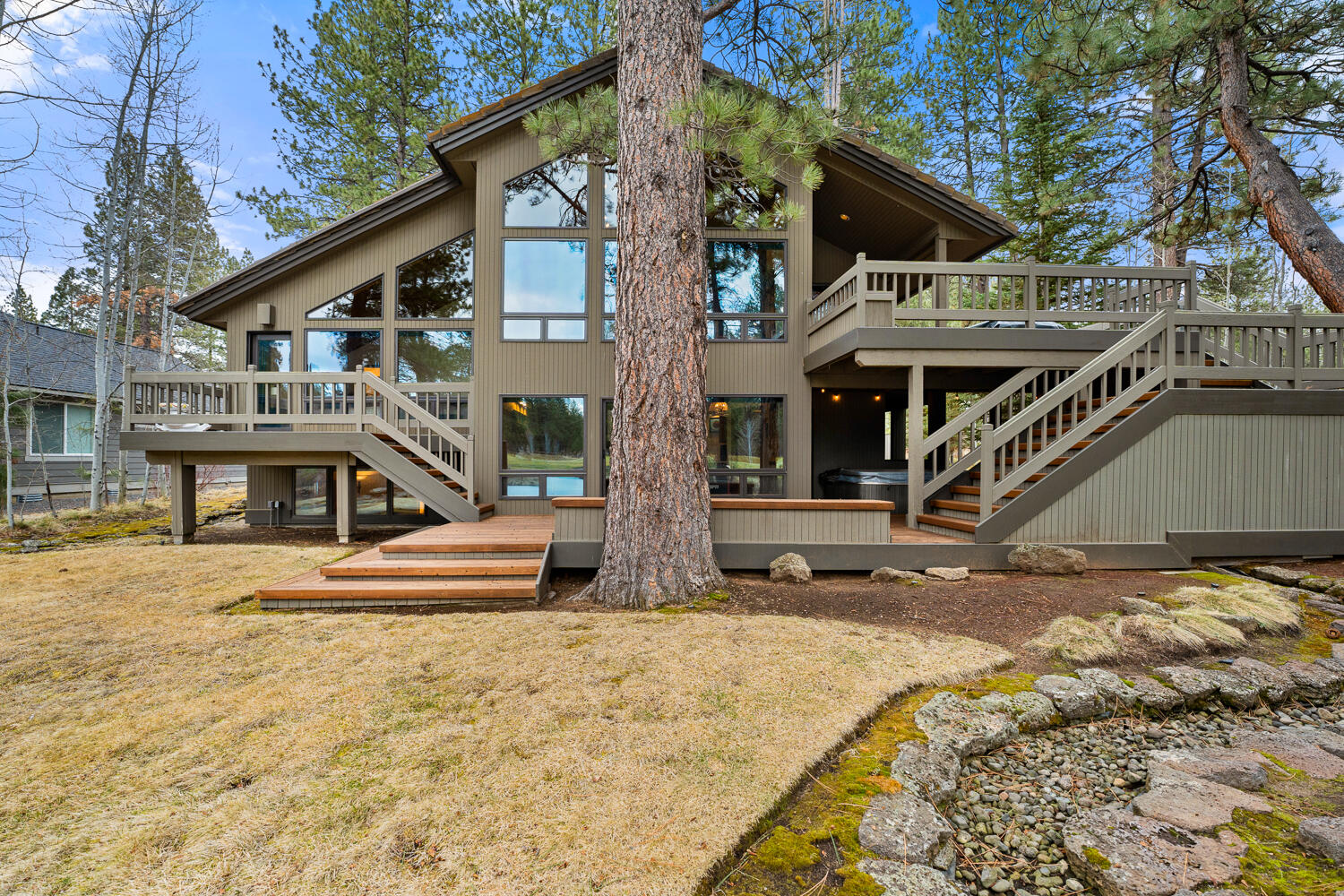 7th Mtn Golf Village - Residential