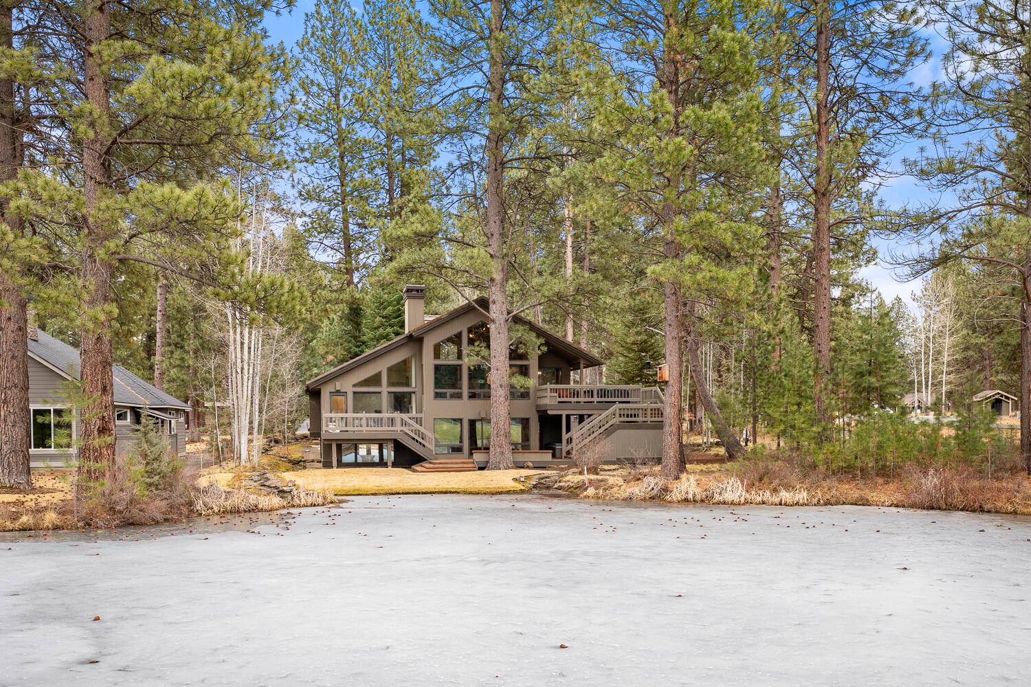 7th Mtn Golf Village - Residential