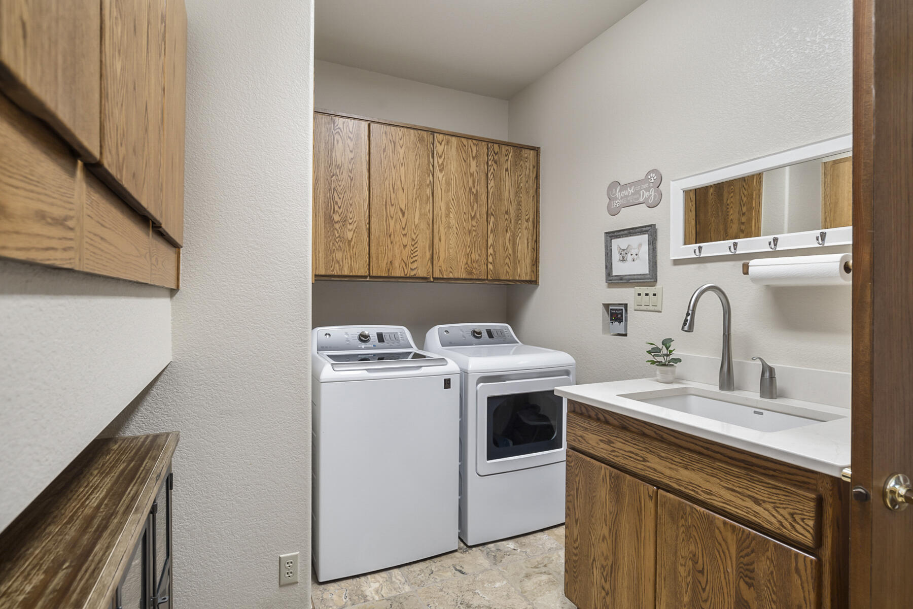 7th Mtn Golf Village - Residential