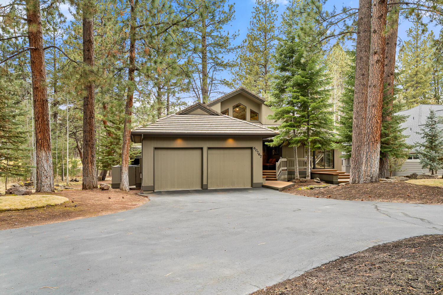 7th Mtn Golf Village - Residential