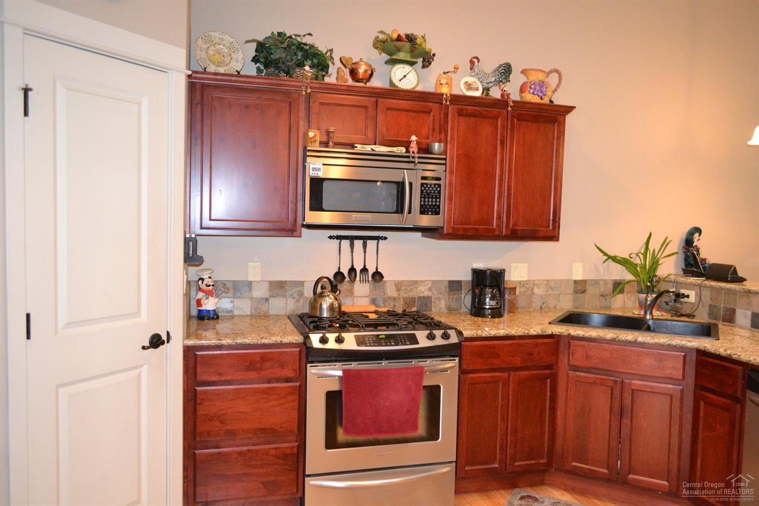 Huettl Park - Residential