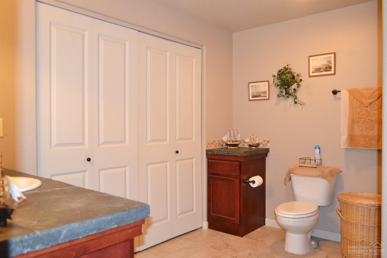 Huettl Park - Residential