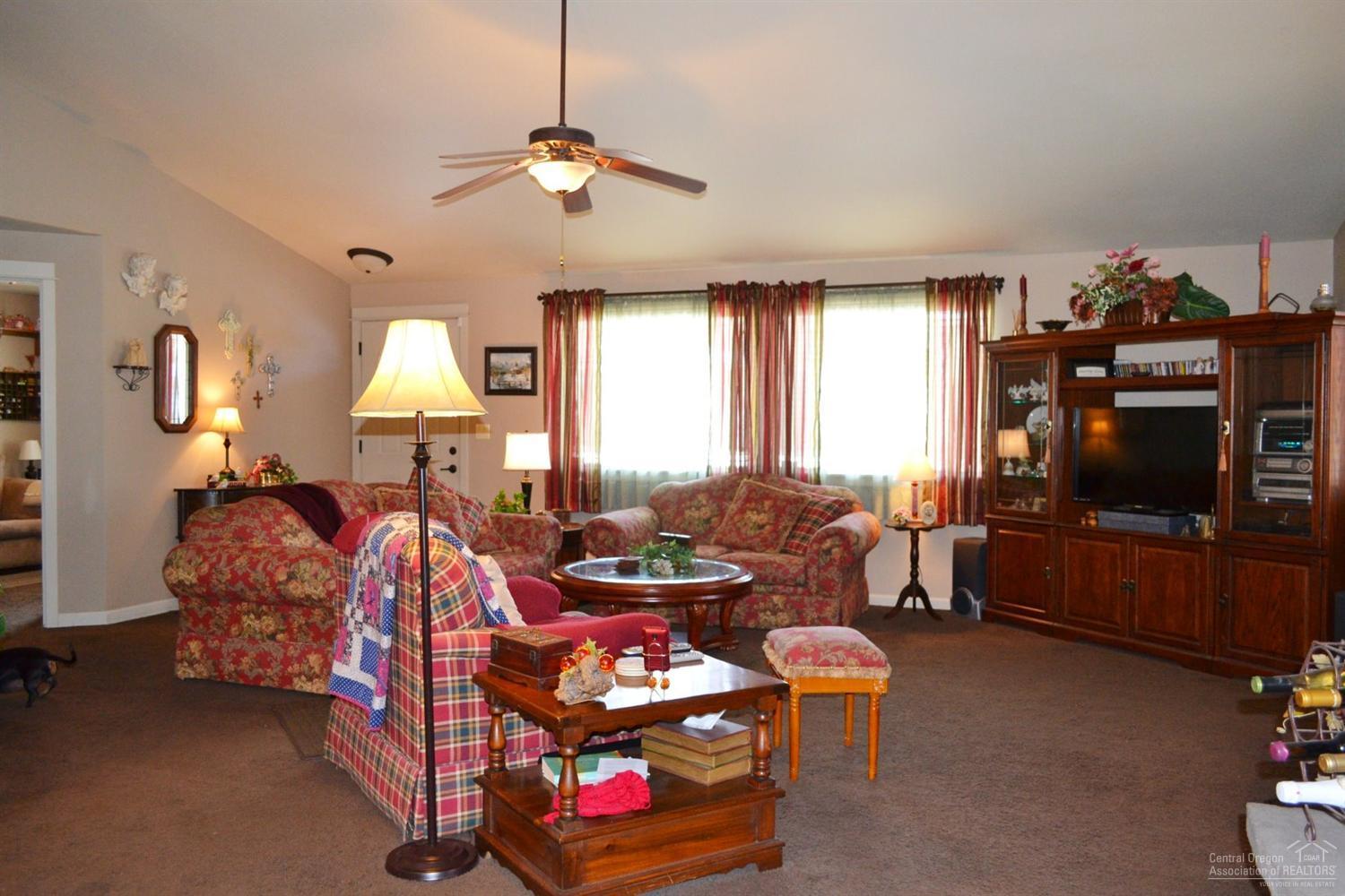 Huettl Park - Residential