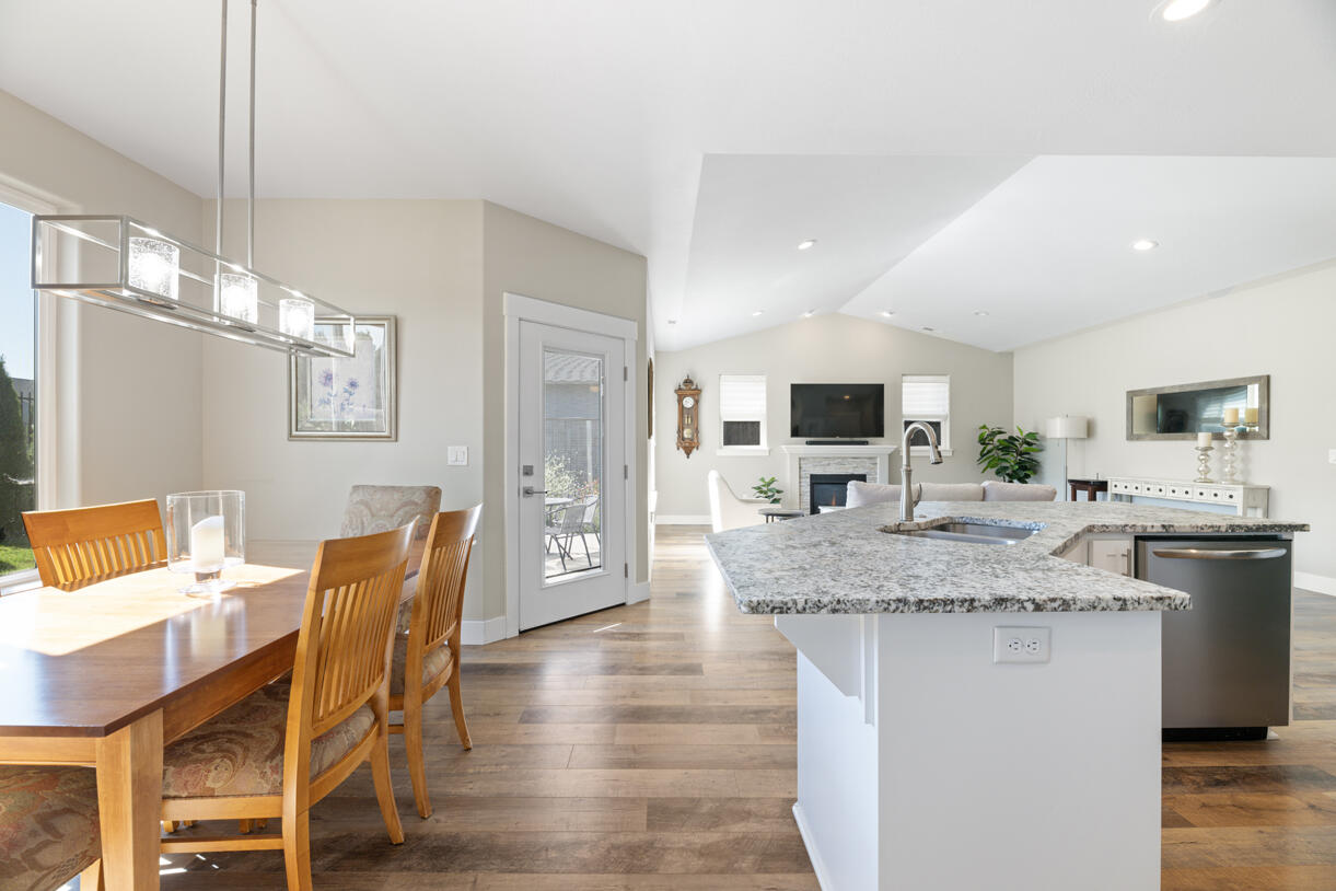 Spring Meadows Phase 5 - Residential