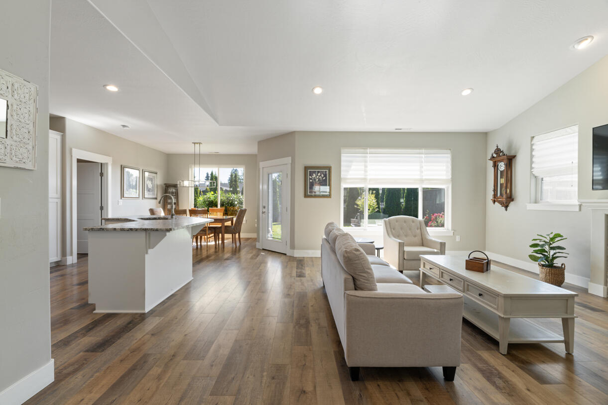 Spring Meadows Phase 5 - Residential