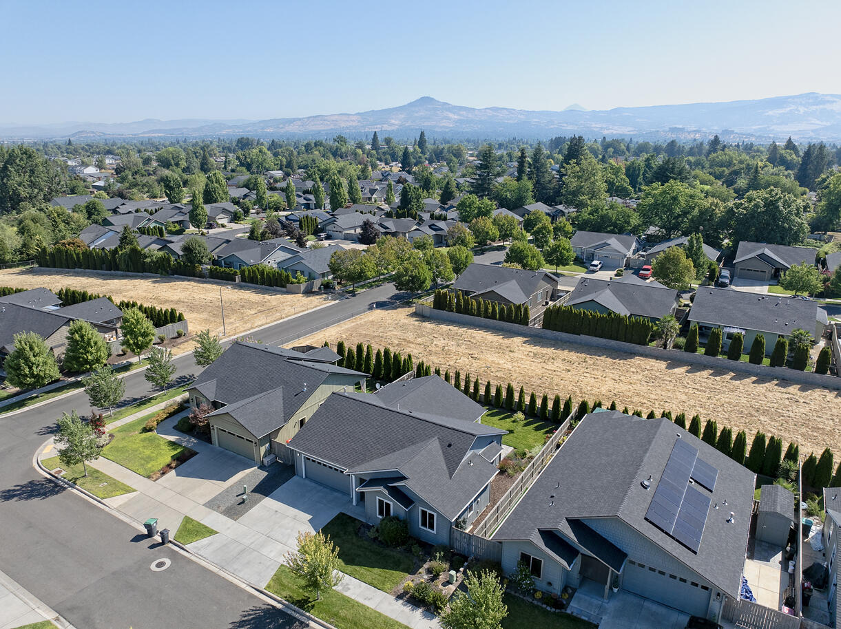 Spring Meadows Phase 5 - Residential