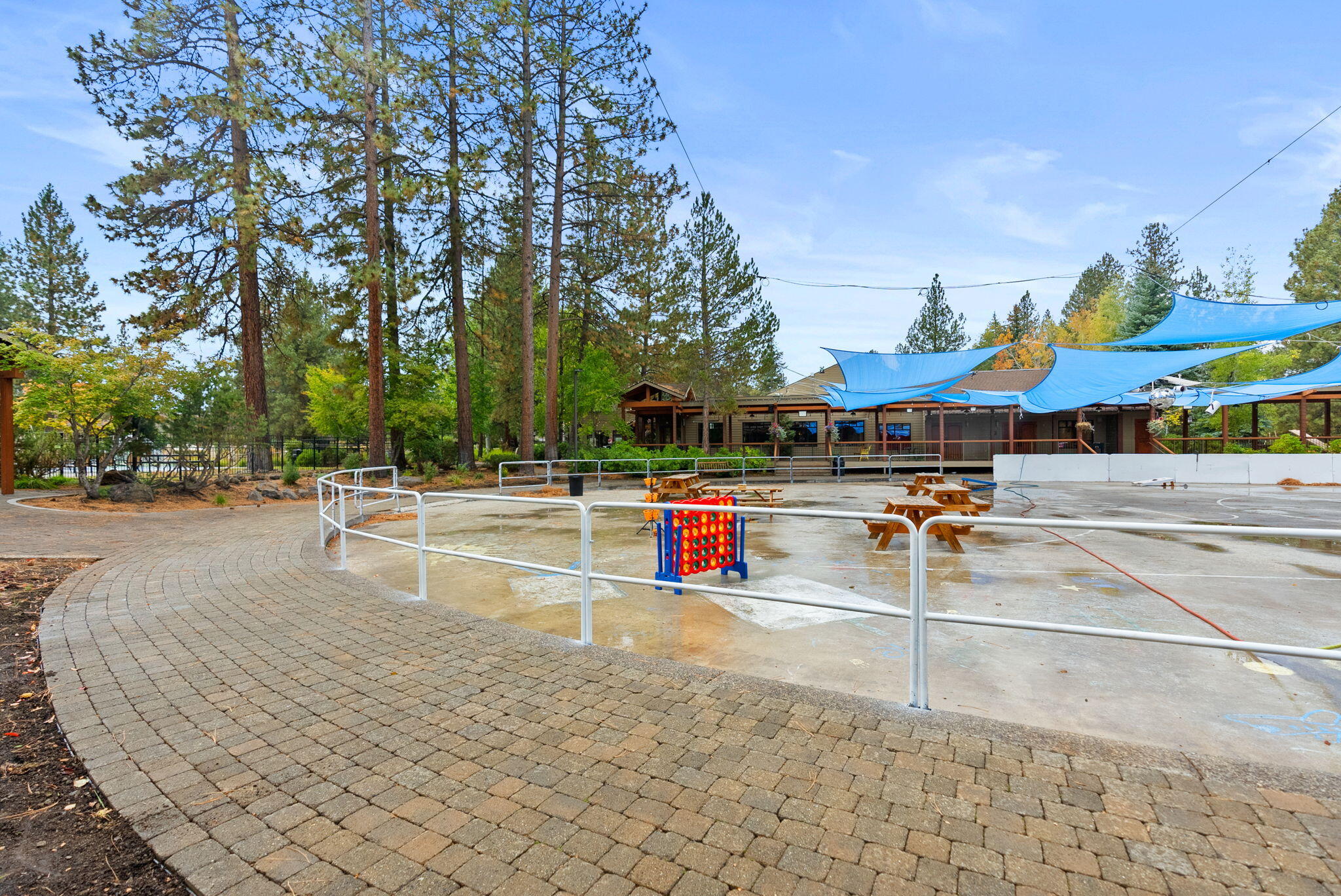 Inn Of The 7th - Residential