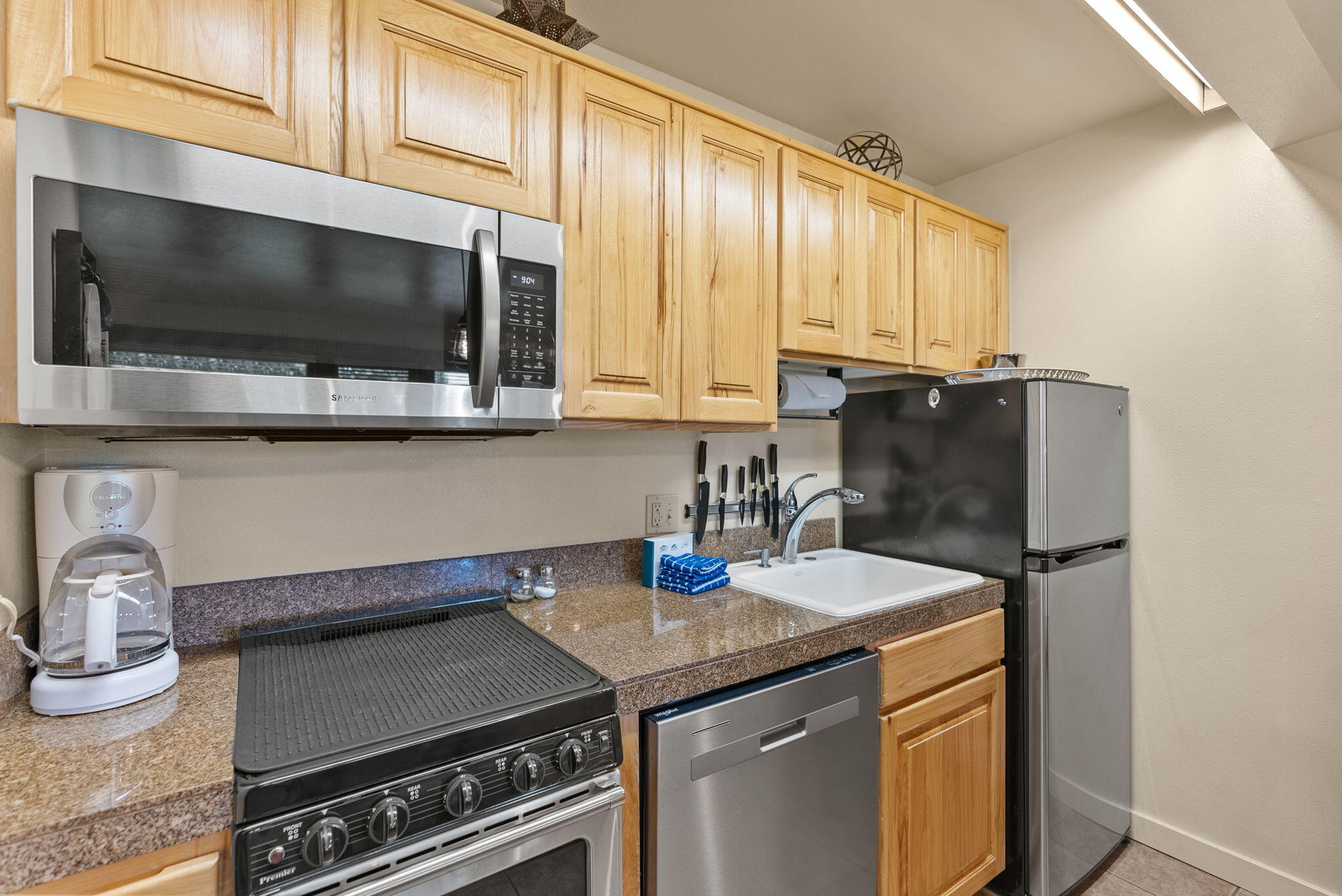 Inn Of The 7th - Residential