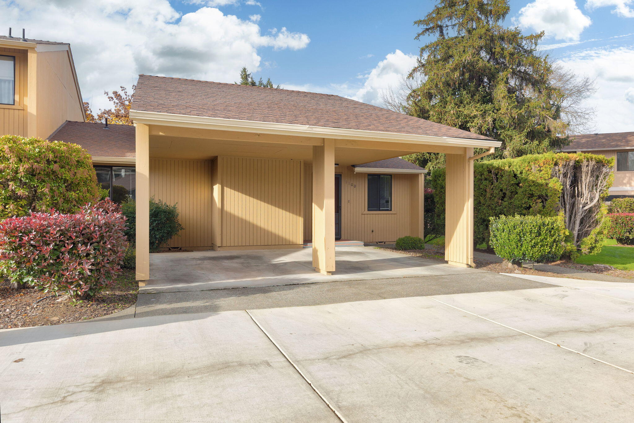 Leisure Estates Condominiums - Residential