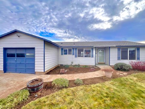 310 NE Mariposa Avenue Prineville OR 97754
