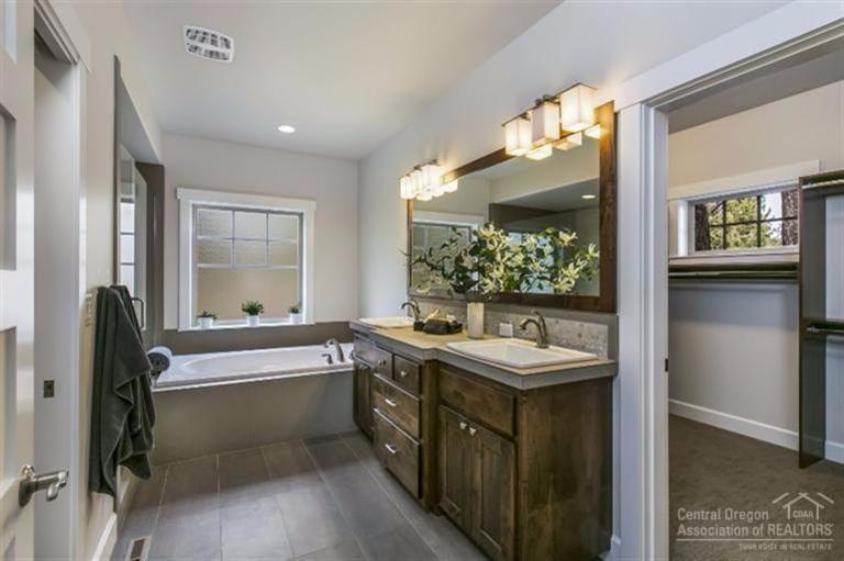 Awbrey Glen - Residential