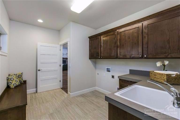 Awbrey Glen - Residential