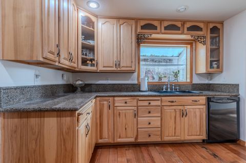 Tiny photo for 5400 Hwy 238, Jacksonville, OR 97530 (MLS # 220213365)