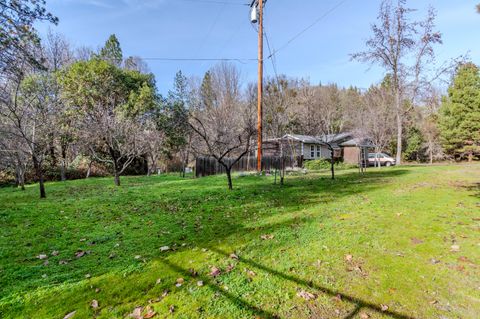 Tiny photo for 5400 Hwy 238, Jacksonville, OR 97530 (MLS # 220213365)