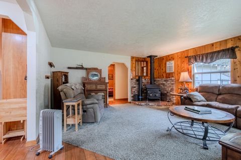 Tiny photo for 5400 Hwy 238, Jacksonville, OR 97530 (MLS # 220213365)