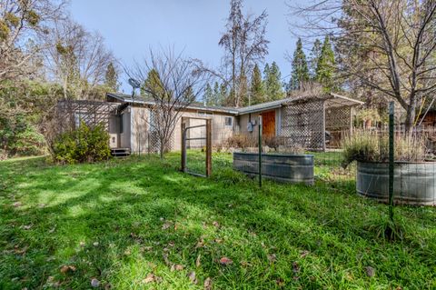 Tiny photo for 5400 Hwy 238, Jacksonville, OR 97530 (MLS # 220213365)