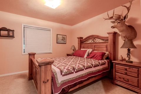 Tiny photo for 5400 Hwy 238, Jacksonville, OR 97530 (MLS # 220213365)