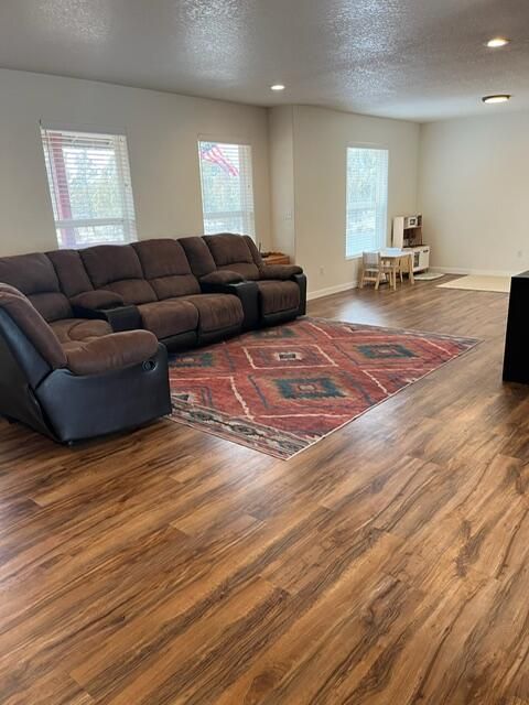 Tiny photo for 4444 NE 40th Street, Redmond, OR 97756 (MLS # 220211863)