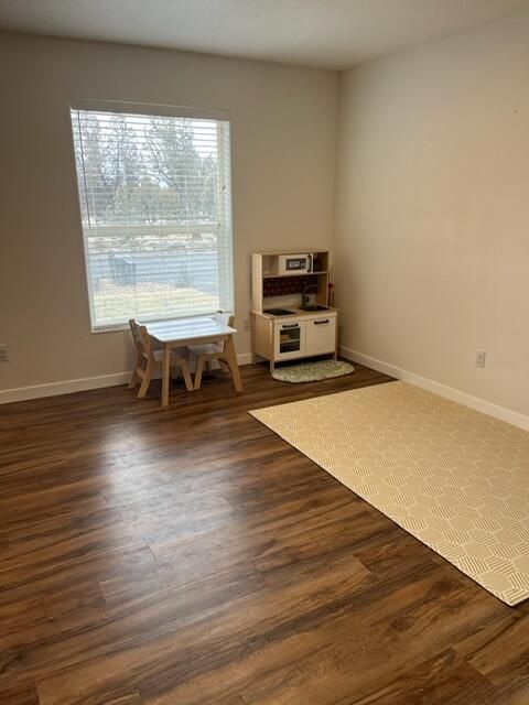 Tiny photo for 4444 NE 40th Street, Redmond, OR 97756 (MLS # 220211863)