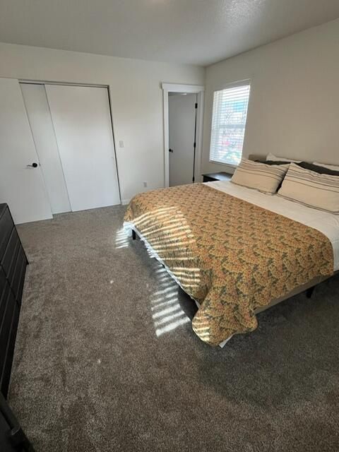 Tiny photo for 4444 NE 40th Street, Redmond, OR 97756 (MLS # 220211863)