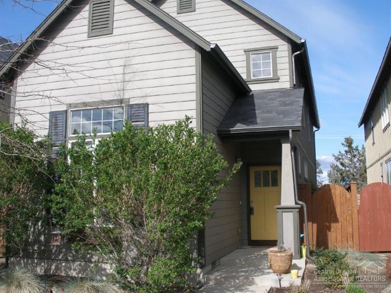 Parkway Village - Residential