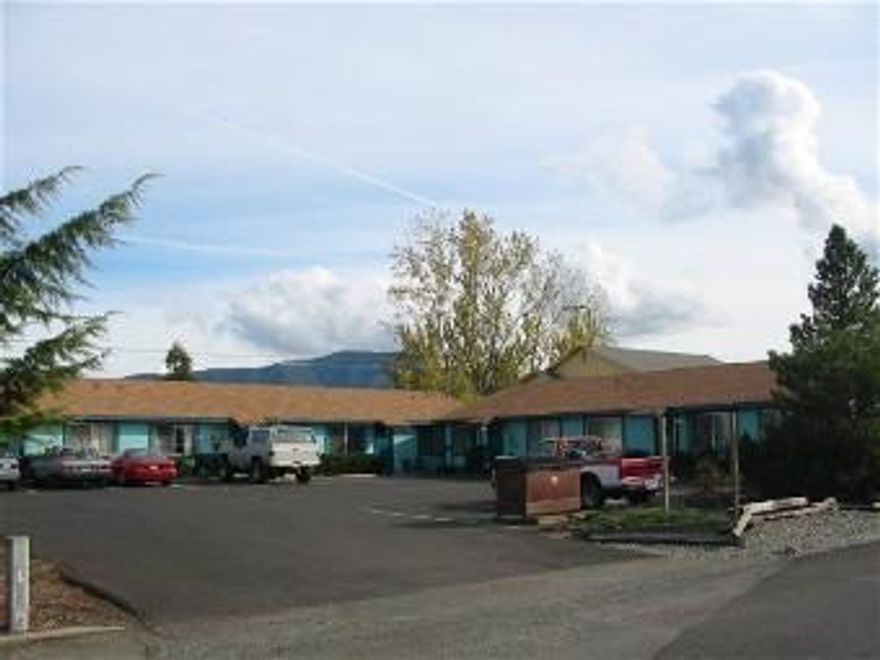 Good consistent income producing property close to shopping, medical, community college. Roof is just seven years old and owner says there has been very little needed maintenance. 5 units are 2 bed, 1 bath, and 1 studio unit.