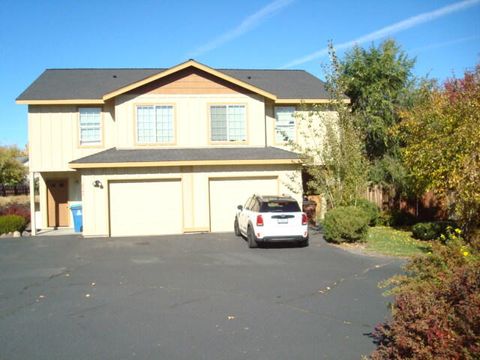 2745 SW Salmon Avenue Redmond OR 97756
