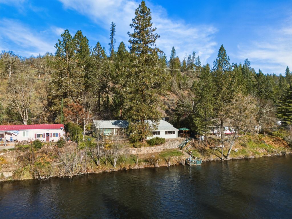 Photo for 24520 Highway 62, Trail, OR 97541 (MLS # 220212431)