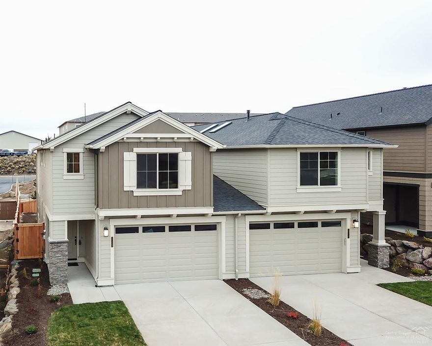 Tour of Homes Award Winning Samson Plan (Best of Show, Best Master, Best Kitchen, Best Interior Finish, and more) Brand new townhome w/the quality Pahlisch Homes is known for-stainless steel appliances, laminate wood flooring, Chroma quartz counters w/under-mount sinks, and lots of natural light. Only attached at garage, powder bath & kitchen-bedroom walls are NOT attached. SAMSON TH-2-F-1815-2